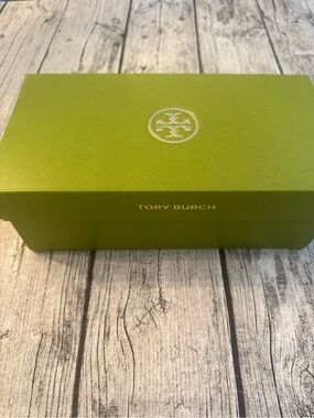 Tory Burch shoe box. Authentic. Newer green design.